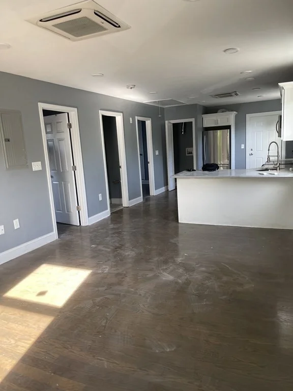 2 bed, 1 bath apartment for rent at 313 N Washington Unit 3, North Attleboro — photo 5 of 6