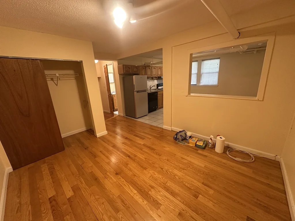 1 bed, 1 bath apartment for rent at 313 Summit Ave Unit 13, Brighton — photo 3 of 6