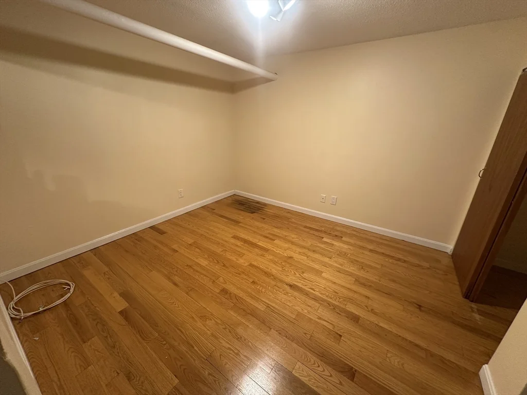 1 bed, 1 bath apartment for rent at 313 Summit Ave Unit 13, Brighton — photo 4 of 6