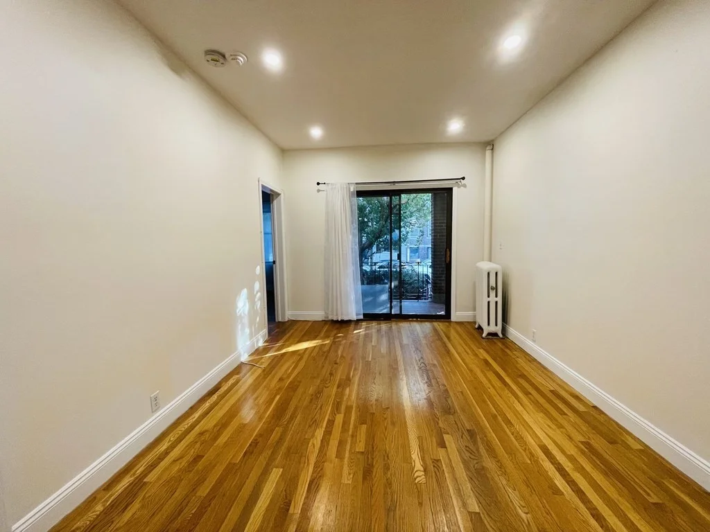 2 bed, 1 bath apartment for rent at 313 Summit Ave Unit 4, Boston — photo 1 of 10