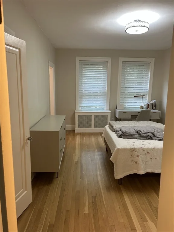 3 bed, 2 bath apartment for rent at 313 Tappan St Unit 3, Brookline Hills — photo 12 of 23