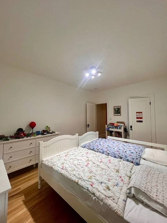 3 bed, 2 bath apartment for rent at 313 Tappan St Unit 3, Brookline Hills — photo 18 of 23