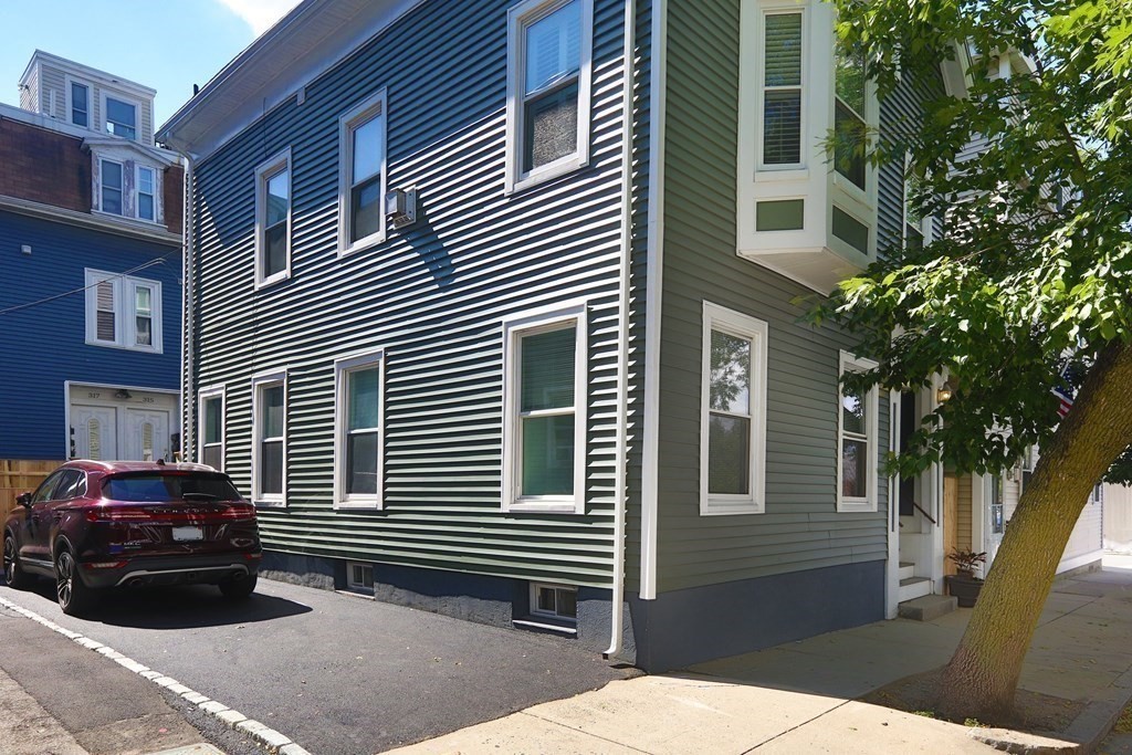 2 bed, 1 bath apartment for rent at 313 W 4th St Unit 1, South Boston — photo 7 of 7