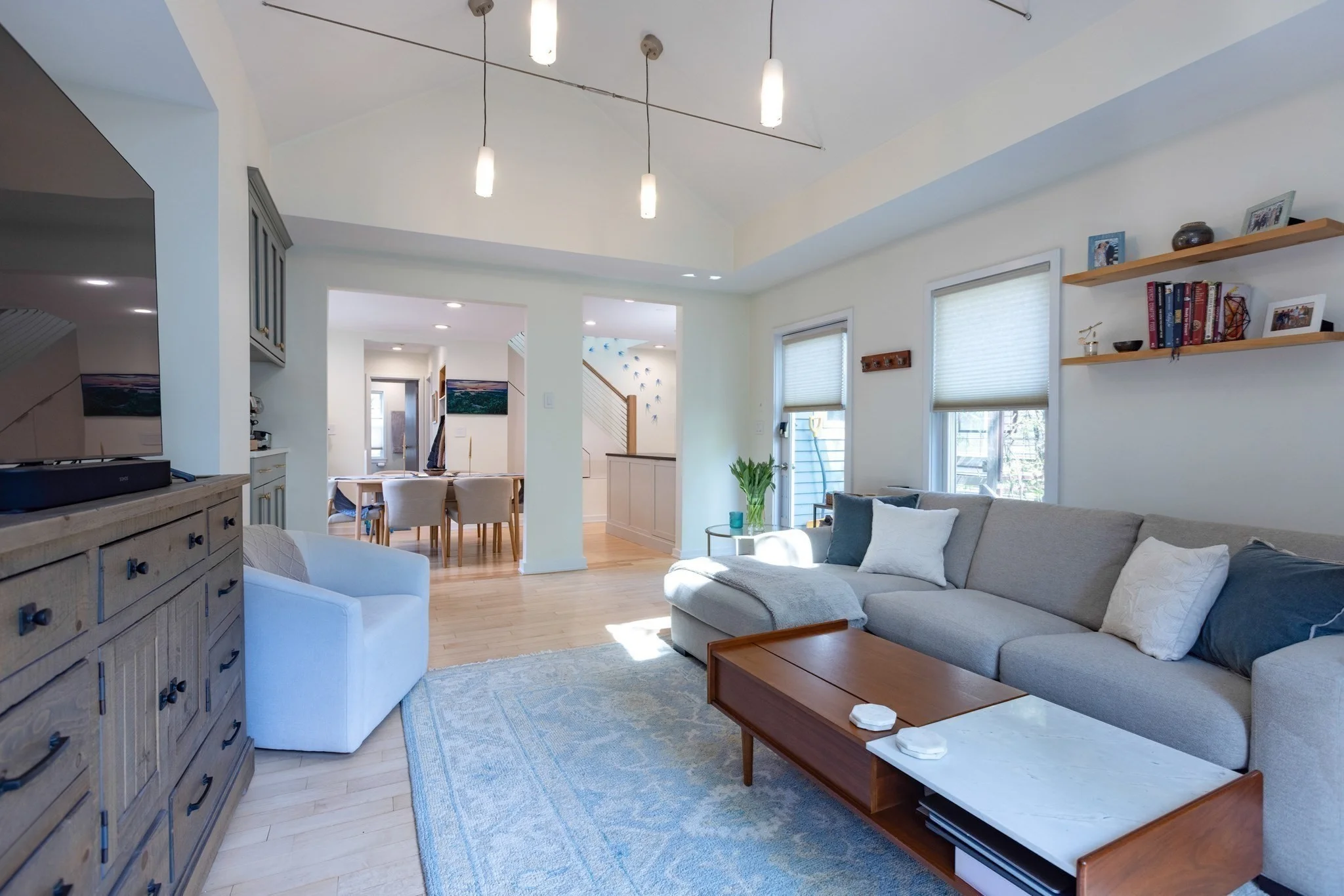 3 bed, 2 bath apartment for rent at 314 Beacon St Unit 4, Porter Square — photo 4 of 15