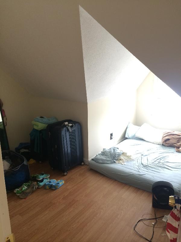 3 bed, 1 bath apartment for rent at 314 Centre St Unit 4, Jamaica Plain — photo 7 of 9