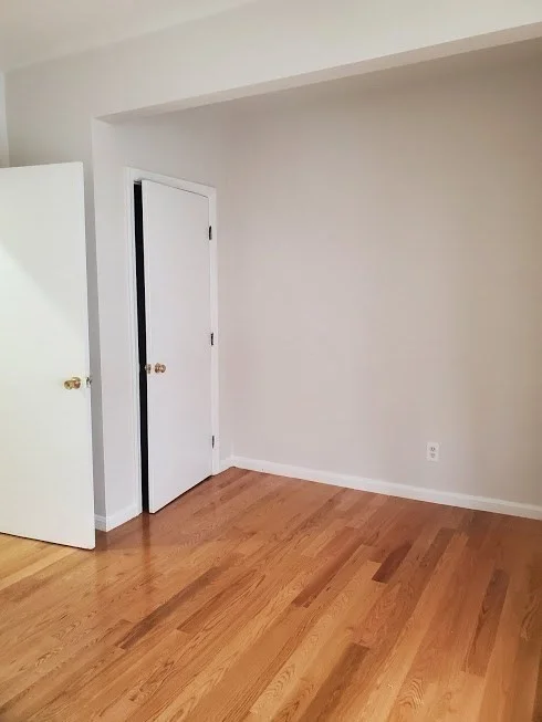 3 bed, 1 bath apartment for rent at 314 Fuller Unit 6, Boston — photo 7 of 11