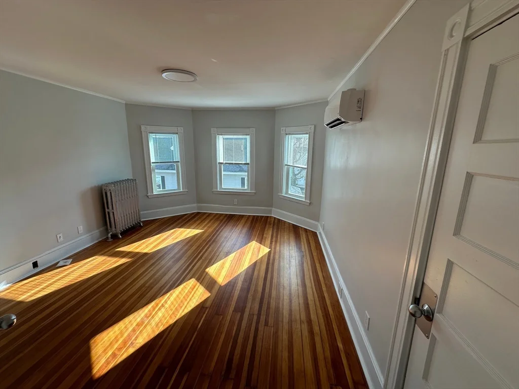 5 bed, 2 bath apartment for rent at 314 Massachusetts Ave Unit 2, Arlington — photo 23 of 28