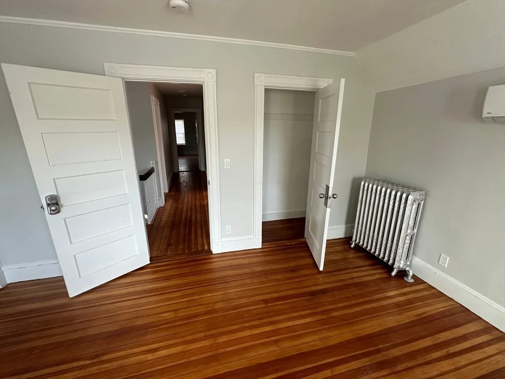 5 bed, 2 bath apartment for rent at 314 Massachusetts Ave Unit 2, Arlington — photo 22 of 28