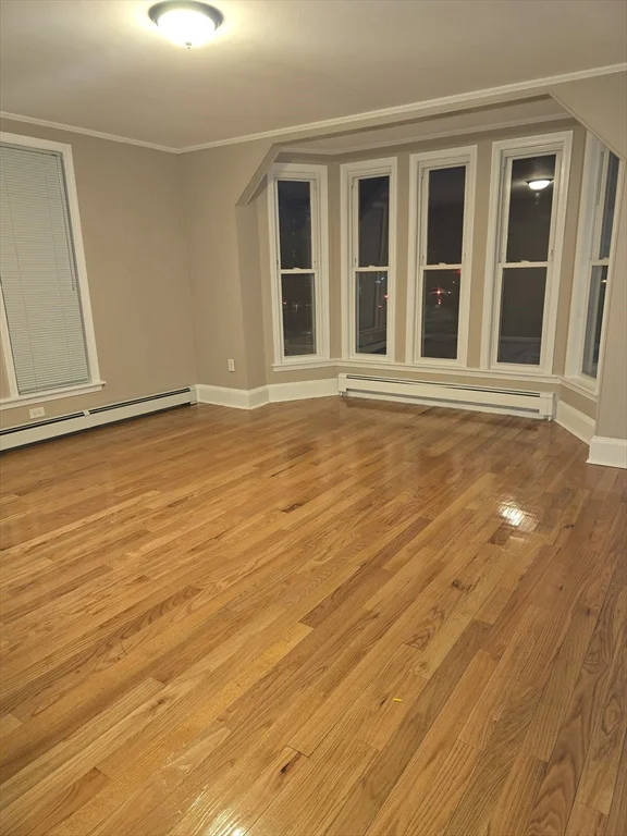 4 bed, 2 bath apartment for rent at 314 N Warren Ave Unit 1, Brockton — photo 7 of 8
