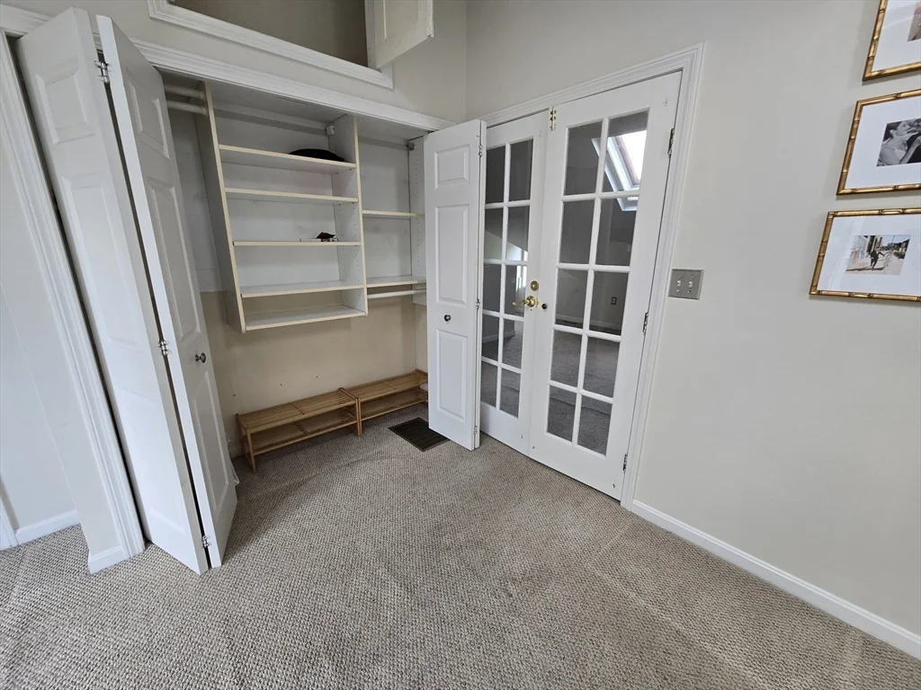 2 bed, 2 bath apartment for rent at 314 W 4th St Unit 3, South Boston — photo 11 of 19