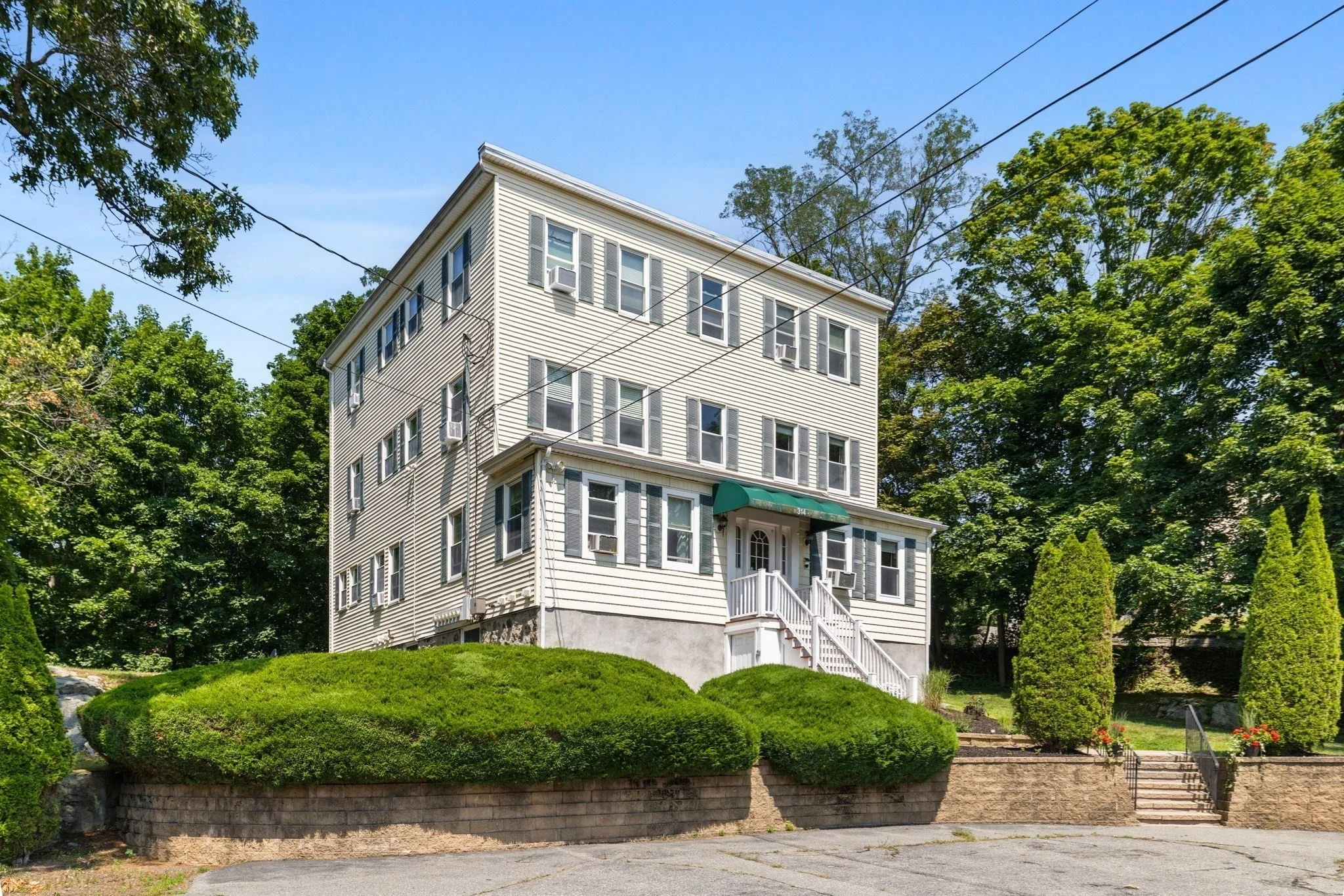 1 bed, 1 bath apartment for rent at 314 Water St Unit 6, Wakefield — photo 12 of 13