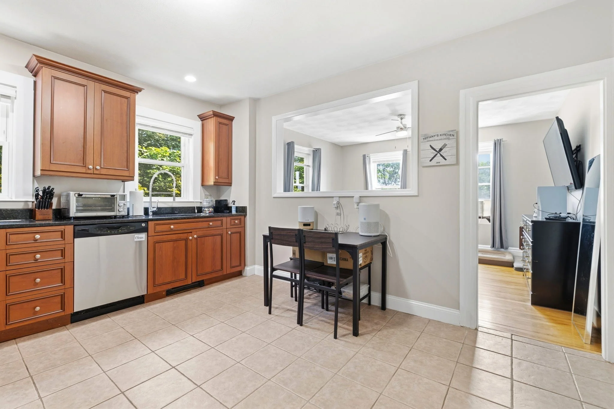 1 bed, 1 bath apartment for rent at 314 Water St Unit 6, Wakefield — photo 2 of 13