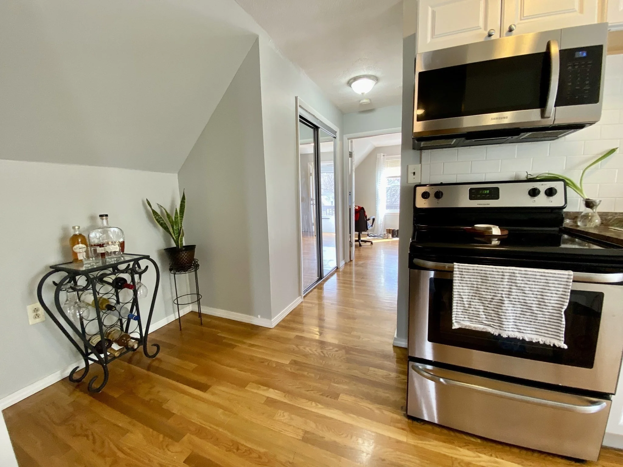 2 bed, 1 bath apartment for rent at 3140 Washington St Unit 4, Jamaica Plain — photo 7 of 20