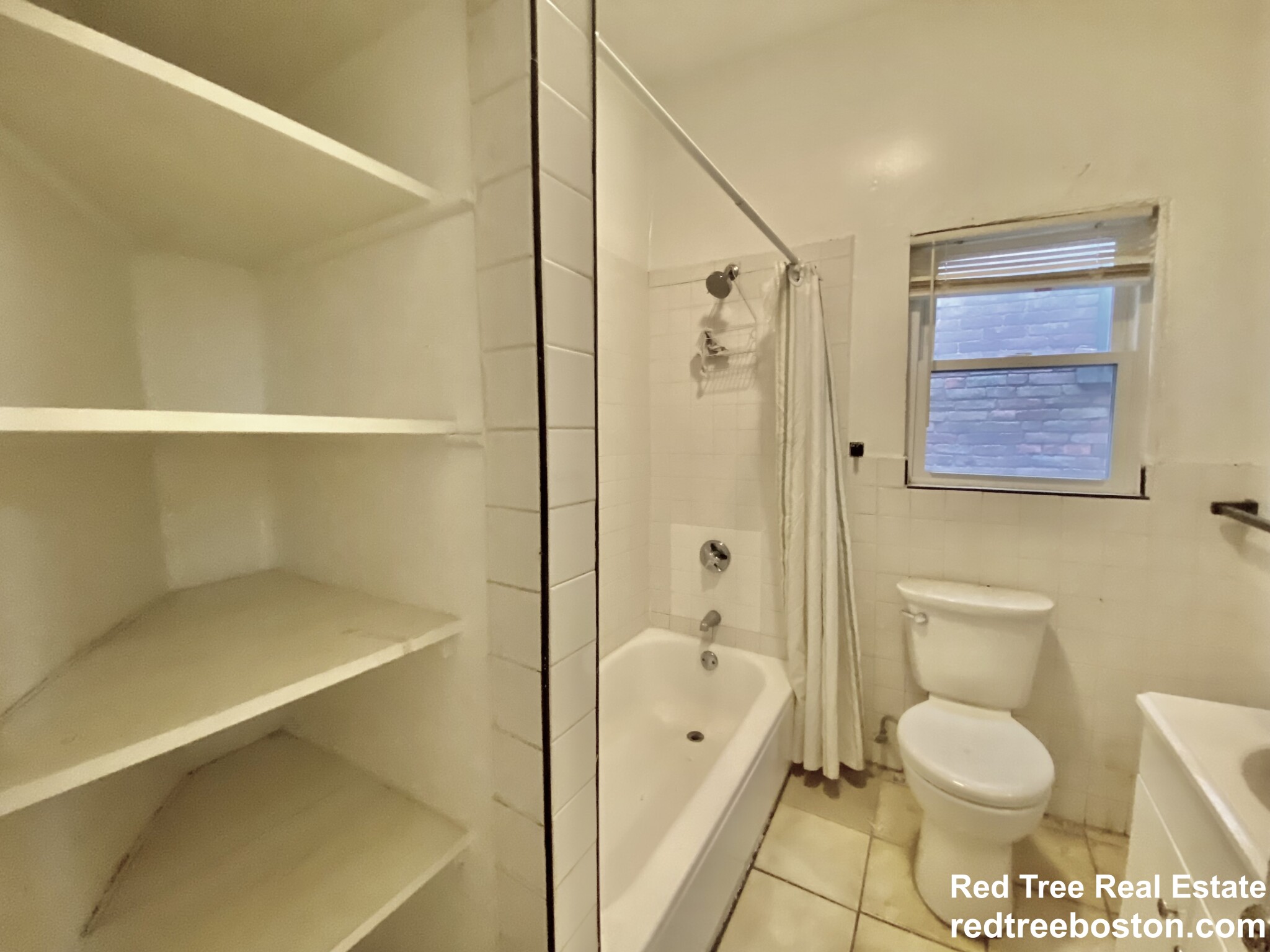 4 bed, 1 bath apartment for rent at 3142 Washington St Unit 3, Jamaica Plain — photo 13 of 24