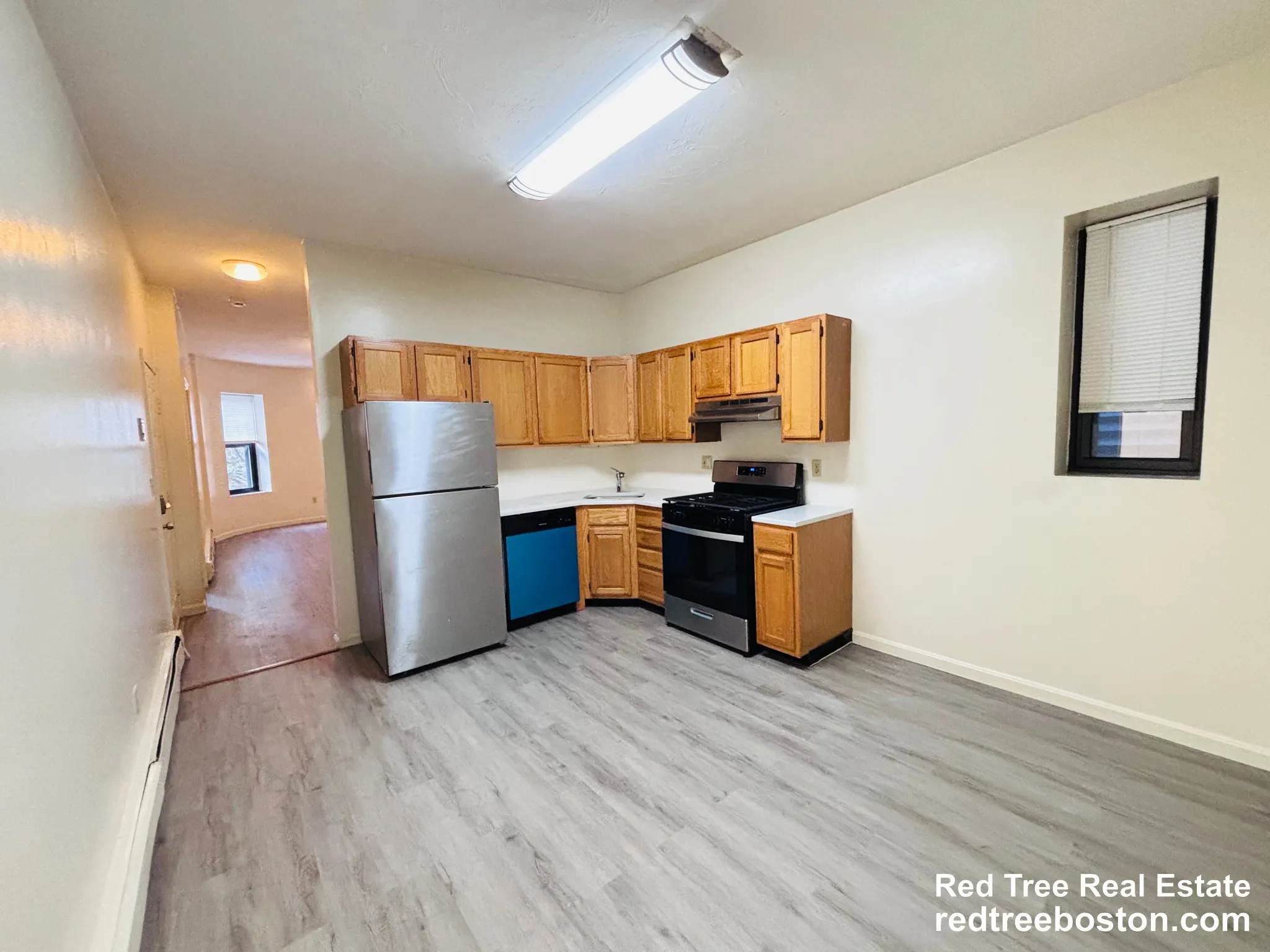 3 bed, 1.5 bath apartment for rent at 3146 Washington St Unit 2, Jamaica Plain — photo 2 of 14
