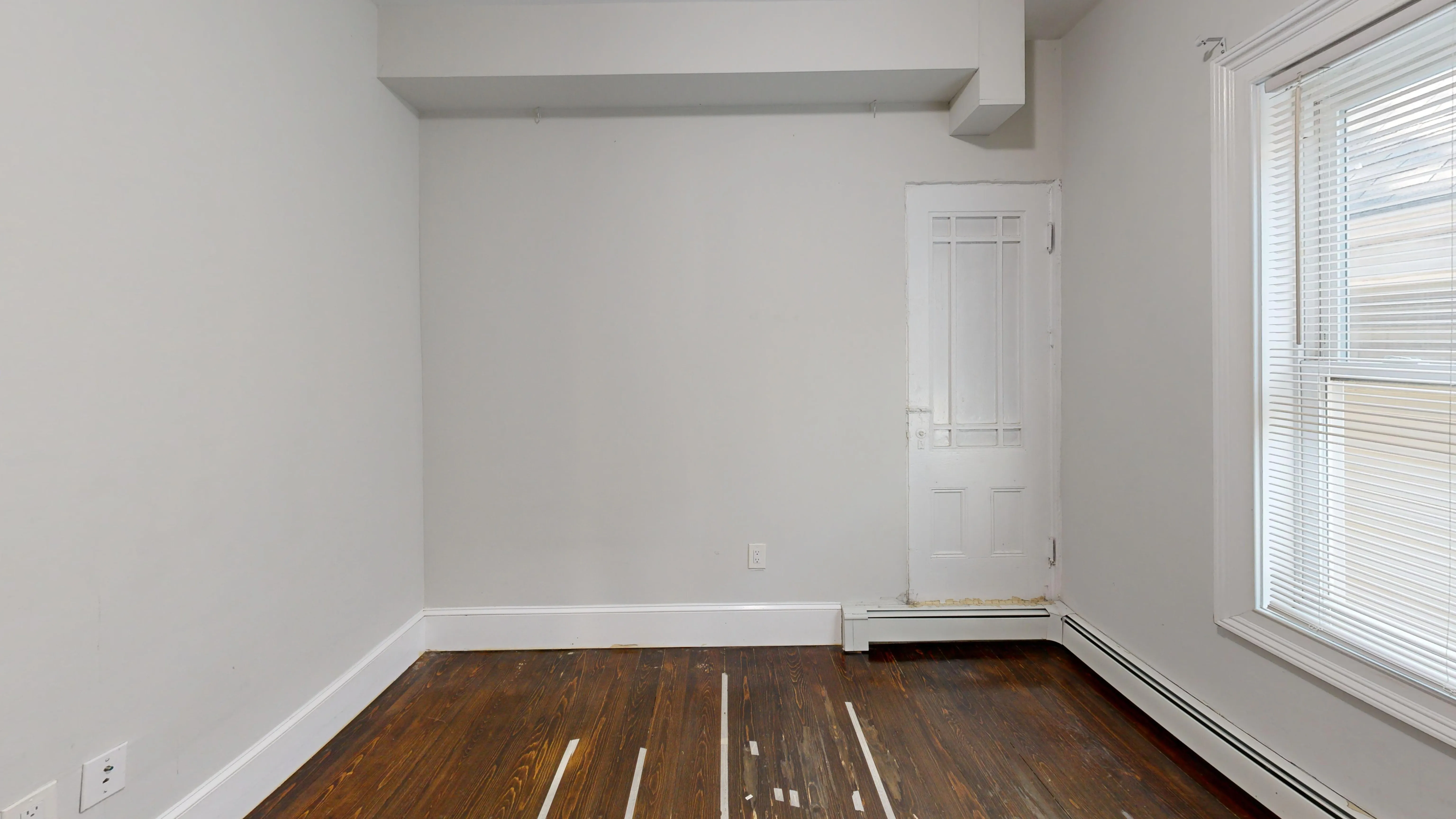 4 bed, 1 bath apartment for rent at 3147-3149 Washington St Unit 3, Jamaica Plain — photo 10 of 14