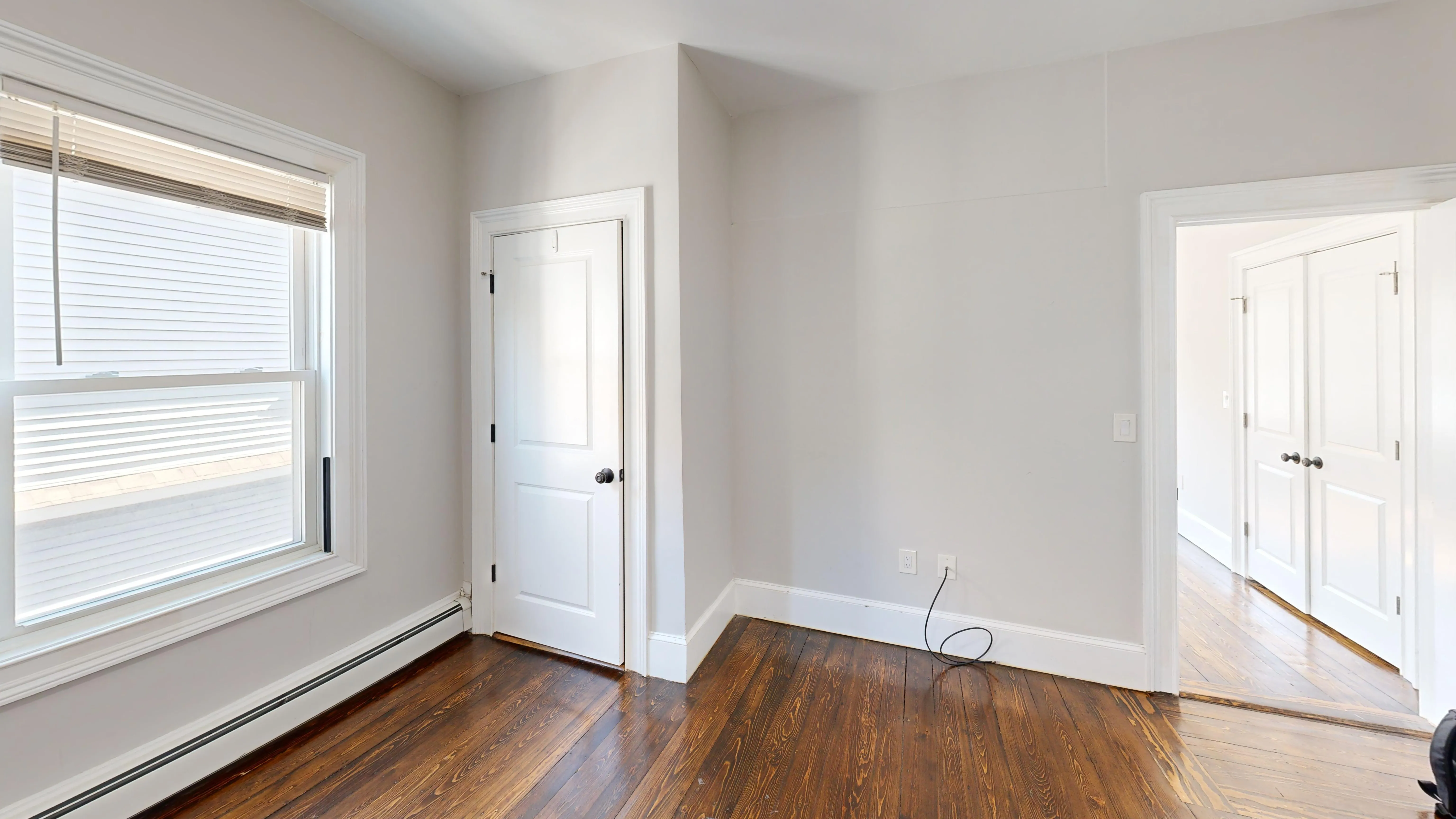 4 bed, 1 bath apartment for rent at 3147-3149 Washington St Unit 3, Jamaica Plain — photo 11 of 14