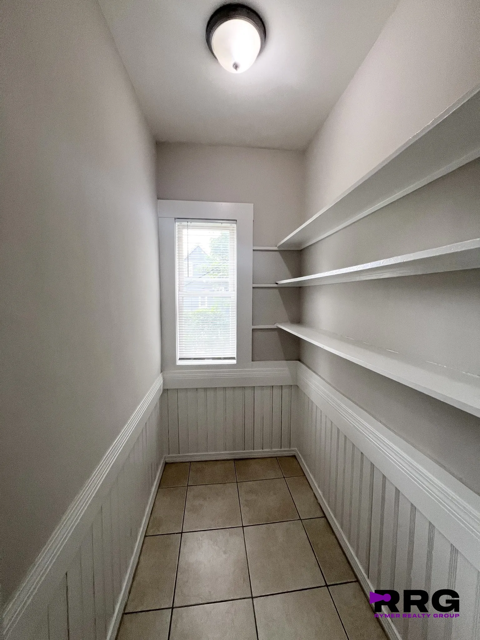 3 bed, 1 bath apartment for rent at 3147-3149 Washington St Unit 1, Jamaica Plain — photo 10 of 21