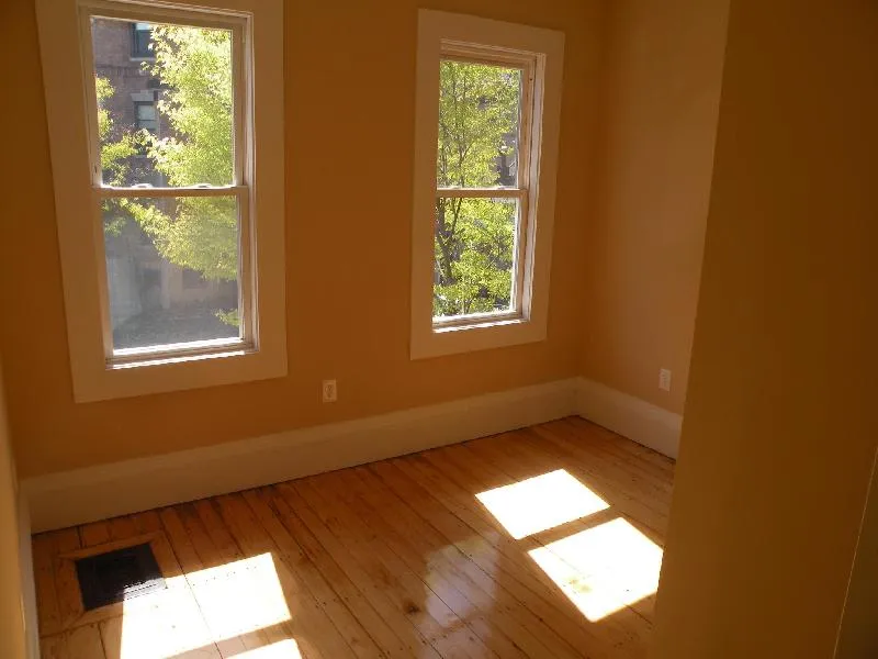 3 bed, 1 bath apartment for rent at 3147-3149 Washington St Unit 1, Jamaica Plain — photo 19 of 21