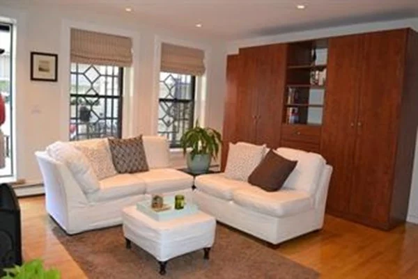 Studio bed, 1 bath apartment for rent at 315-317 Beacon St Unit 1, Back Bay — photo 4 of 11