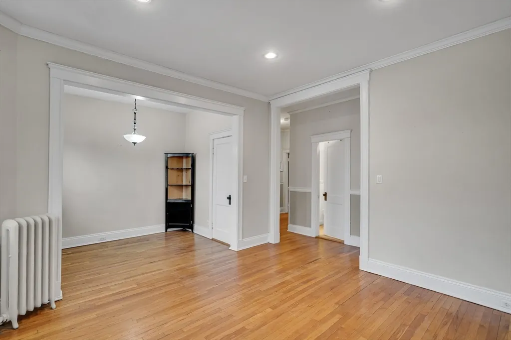 1 bed, 1 bath apartment for rent at 315 Allston St Unit 1, Brighton — photo 4 of 18