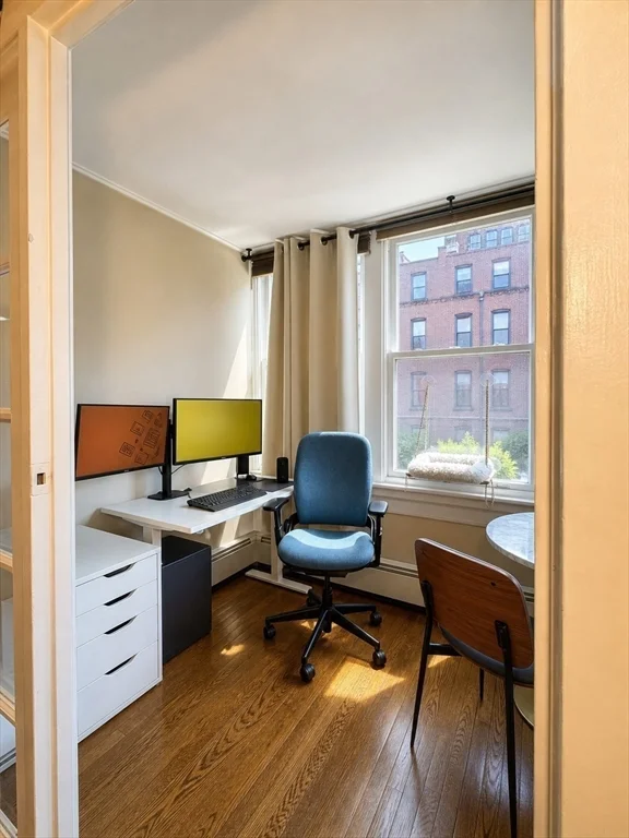 1 bed, 1 bath apartment for rent at 315 Beacon St Unit 5, Back Bay — photo 4 of 16