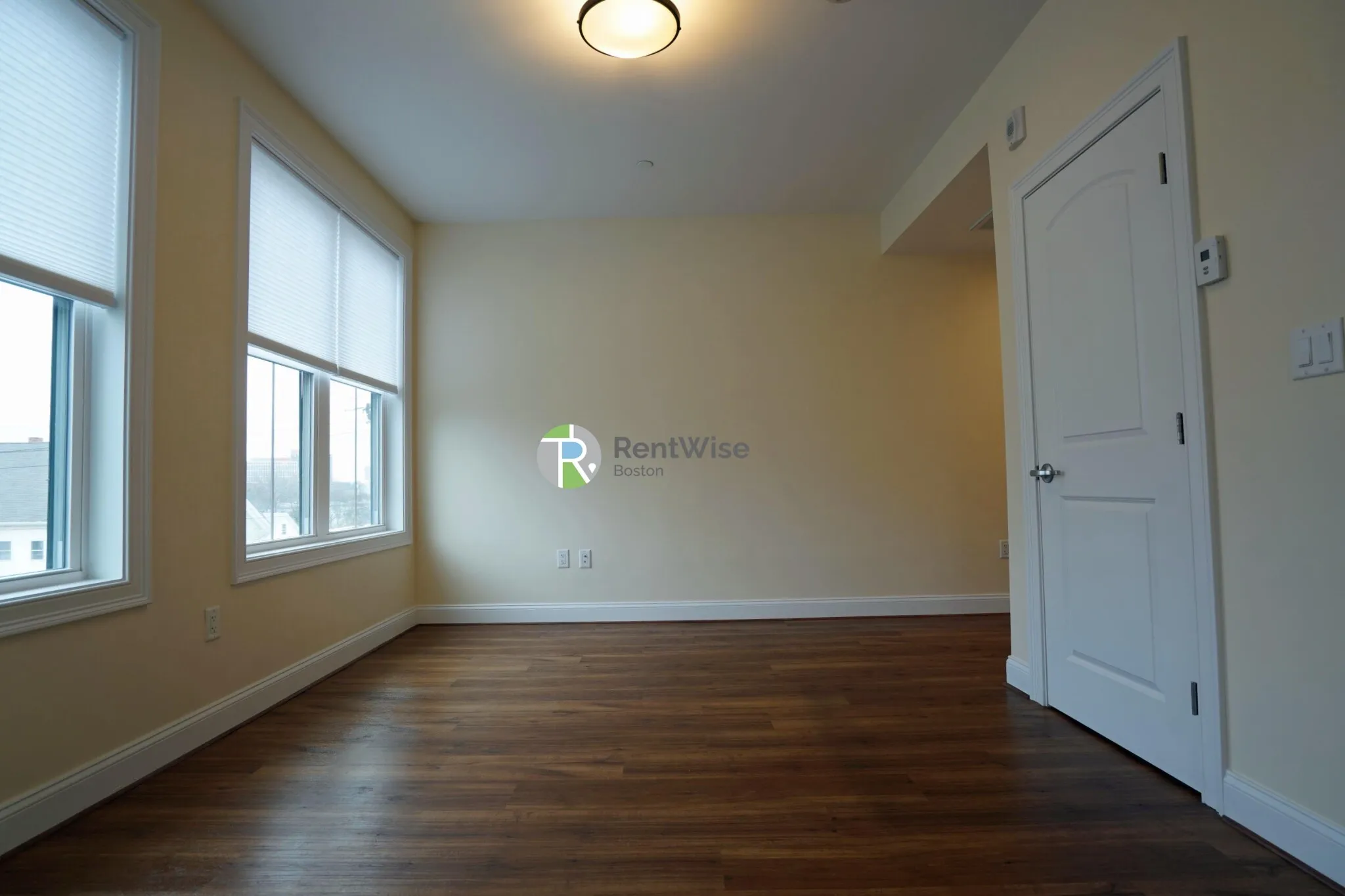 1.5 bed, 1 bath apartment for rent at 315 Broadway Unit 201, Winter Hill — photo 7 of 24
