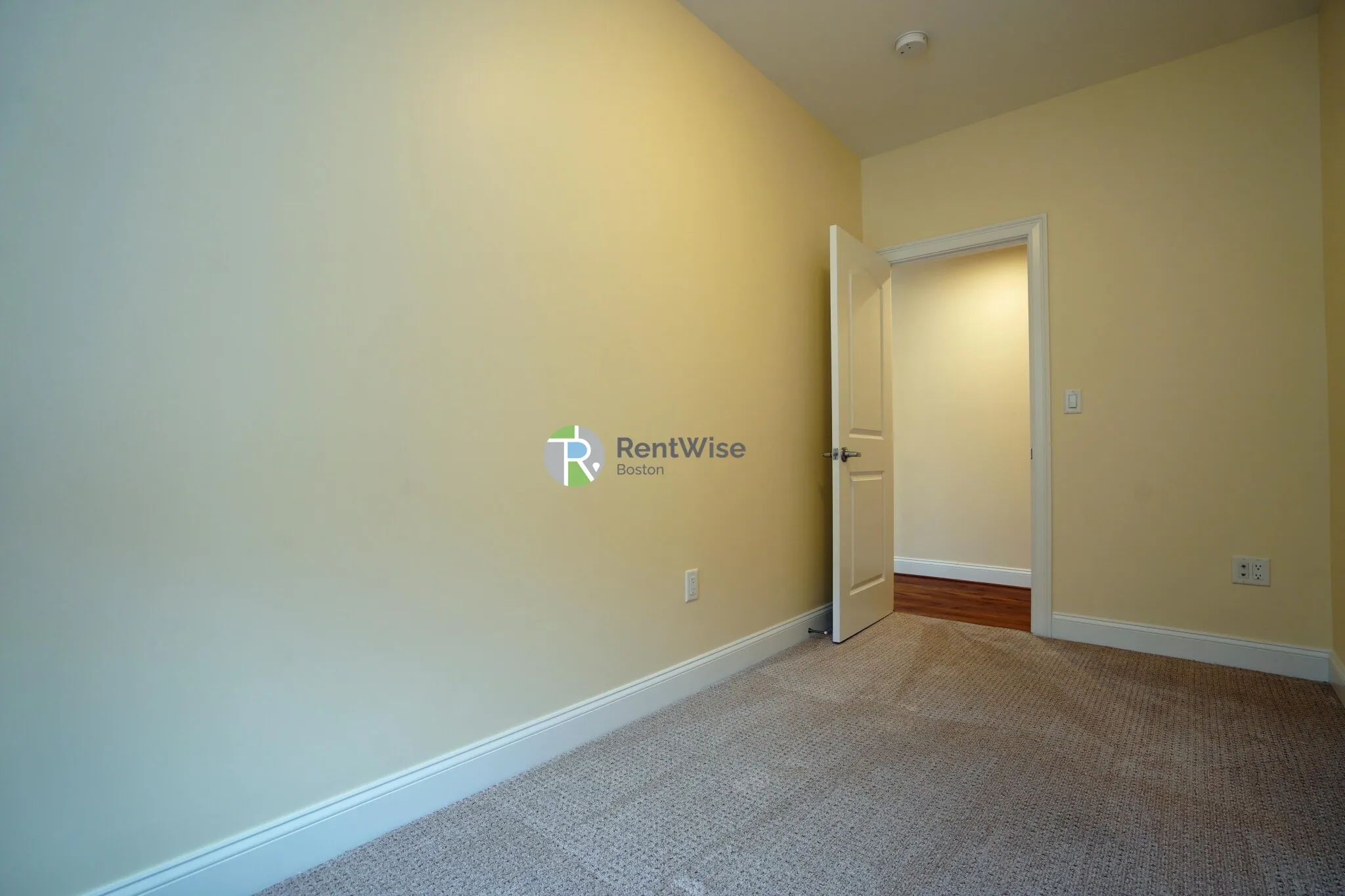 1.5 bed, 1 bath apartment for rent at 315 Broadway Unit 201, Winter Hill — photo 17 of 24