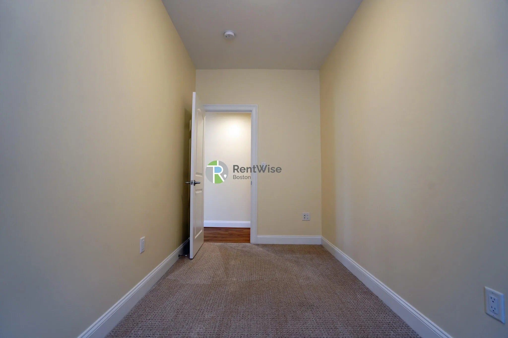 1.5 bed, 1 bath apartment for rent at 315 Broadway Unit 201, Winter Hill — photo 16 of 24