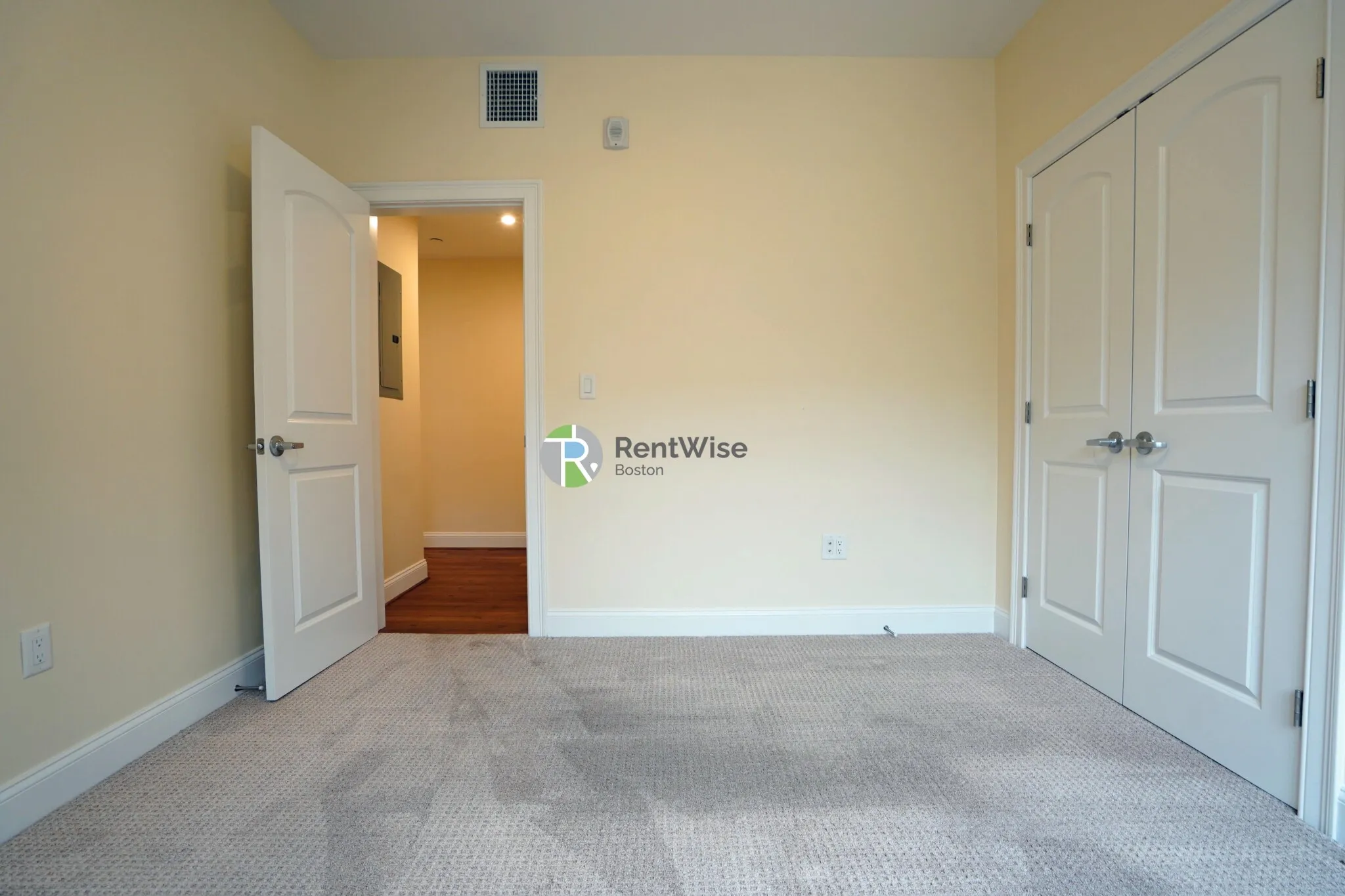 1.5 bed, 1 bath apartment for rent at 315 Broadway Unit 201, Winter Hill — photo 10 of 24