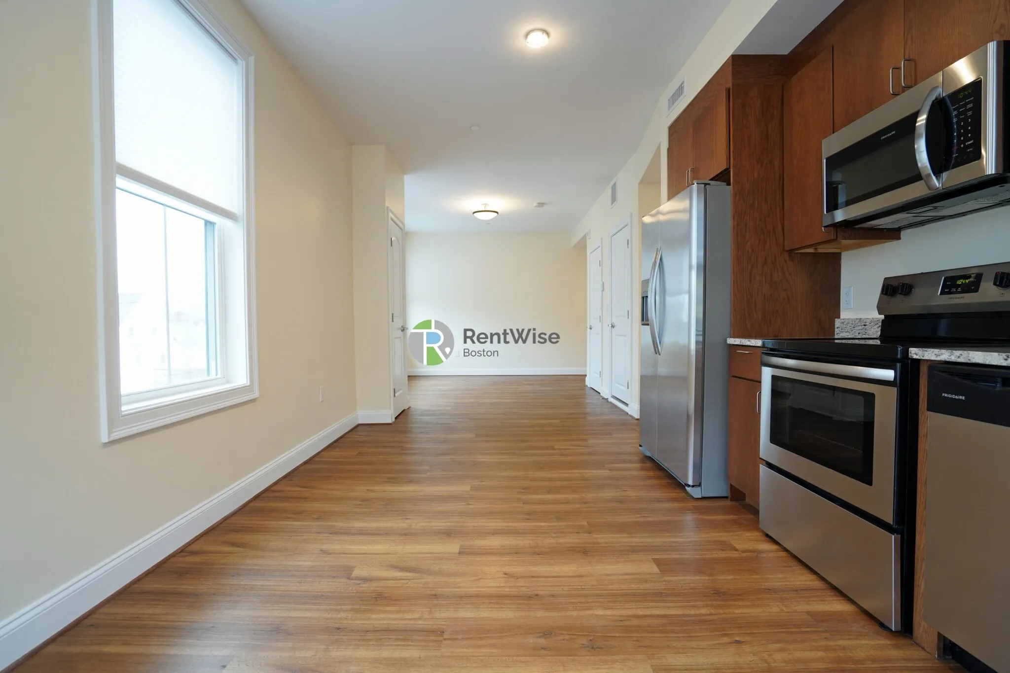 1.5 bed, 1 bath apartment for rent at 315 Broadway Unit 201, Winter Hill — photo 3 of 24