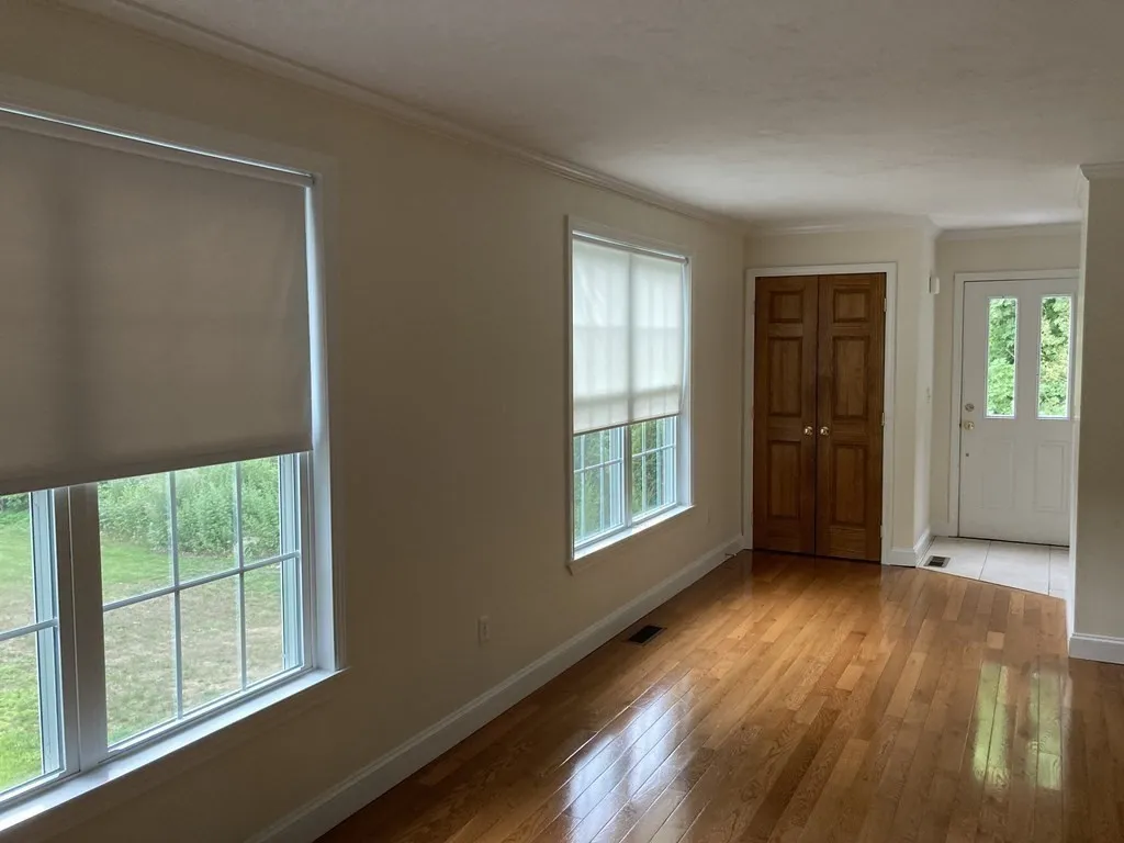 3 bed, 2 bath apartment for rent at 315 Central Unit B, Acton — photo 5 of 34