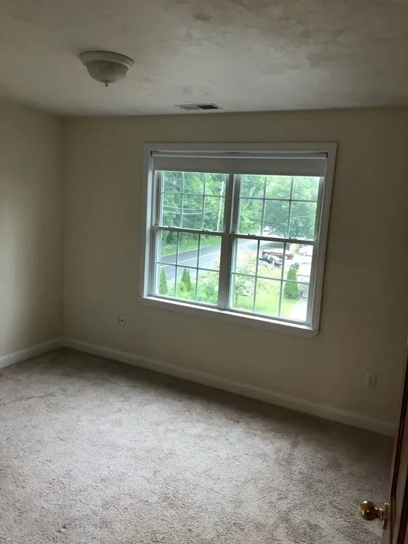 3 bed, 2 bath apartment for rent at 315 Central Unit B, Acton — photo 23 of 34