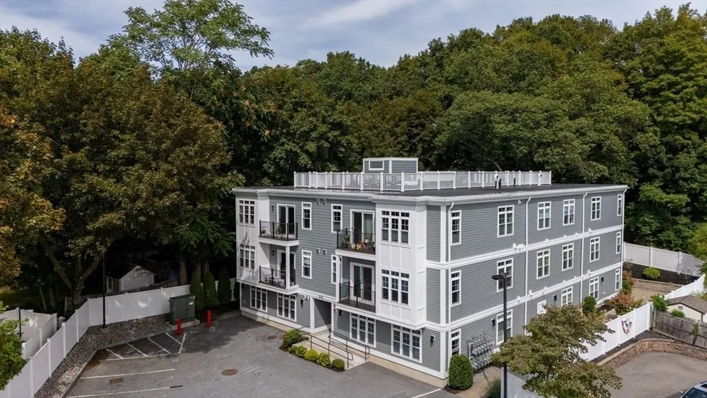 2 bed, 2 bath apartment for rent at 315 College Farm Rd Unit 1, Waltham — photo 14 of 15