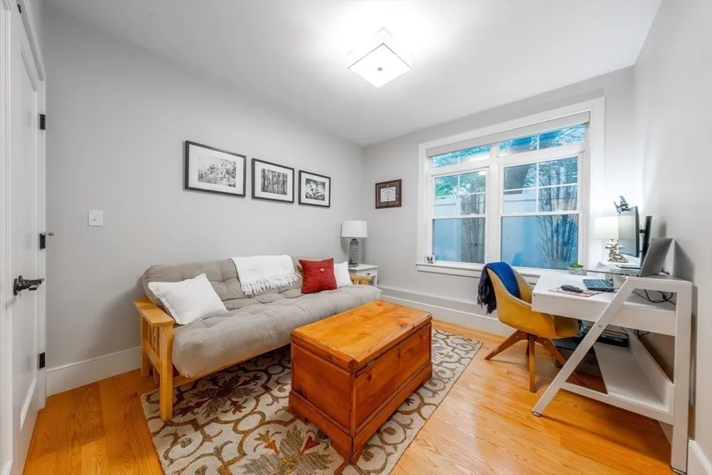 2 bed, 2 bath apartment for rent at 315 College Farm Rd Unit 1, Waltham — photo 10 of 15