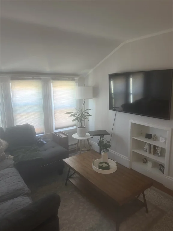 1 bed, 1 bath apartment for rent at 315 Common St Unit 3, Watertown — photo 4 of 8