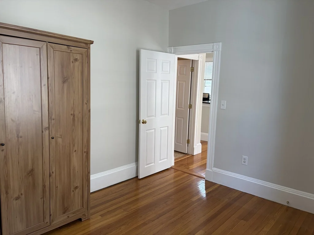 1 bed, 1 bath apartment for rent at 315 Elm St Unit 3, Wellington-Harrington — photo 7 of 11