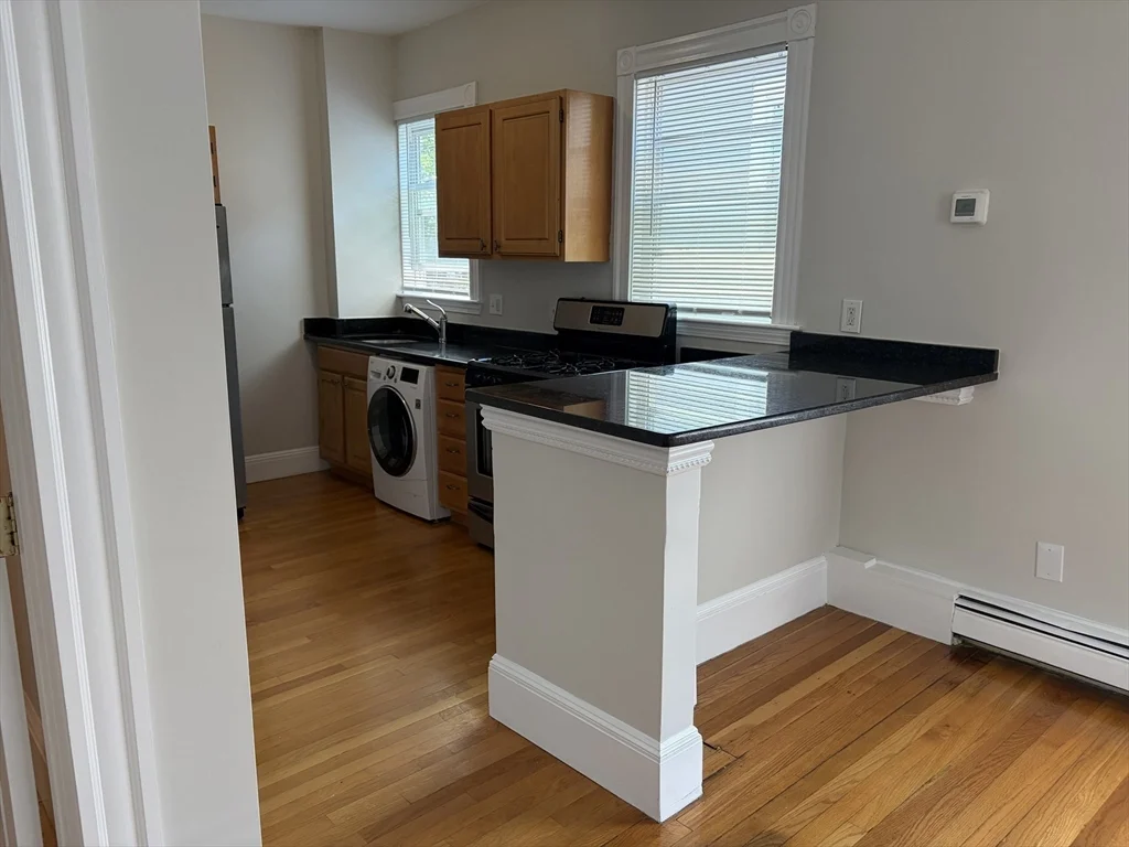 1 bed, 1 bath apartment for rent at 315 Elm St Unit 3, Wellington-Harrington — photo 2 of 11