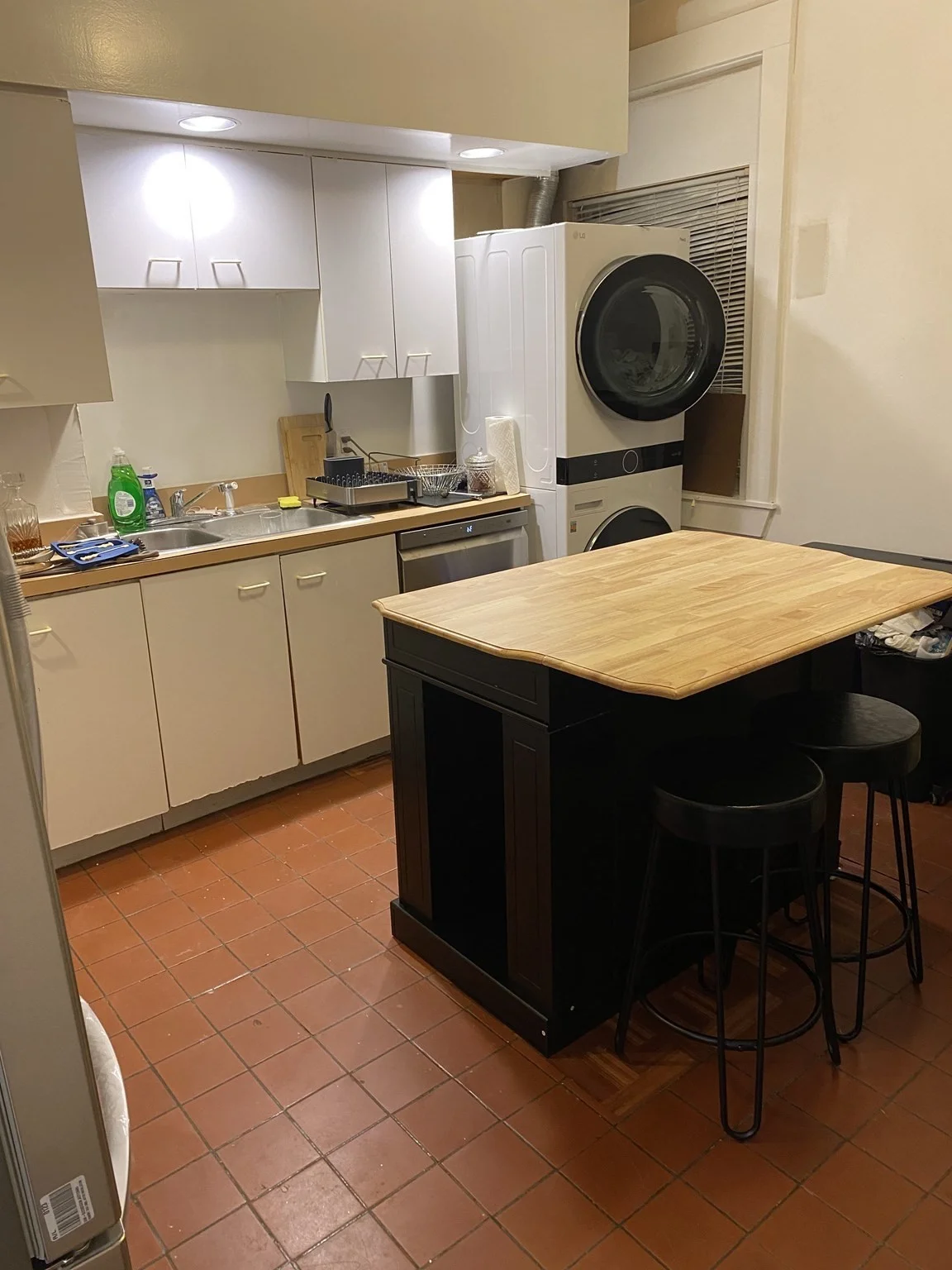2.5 bed, 1 bath apartment for rent at 315 Harvard St Unit 1, Mid Cambridge — photo 8 of 10