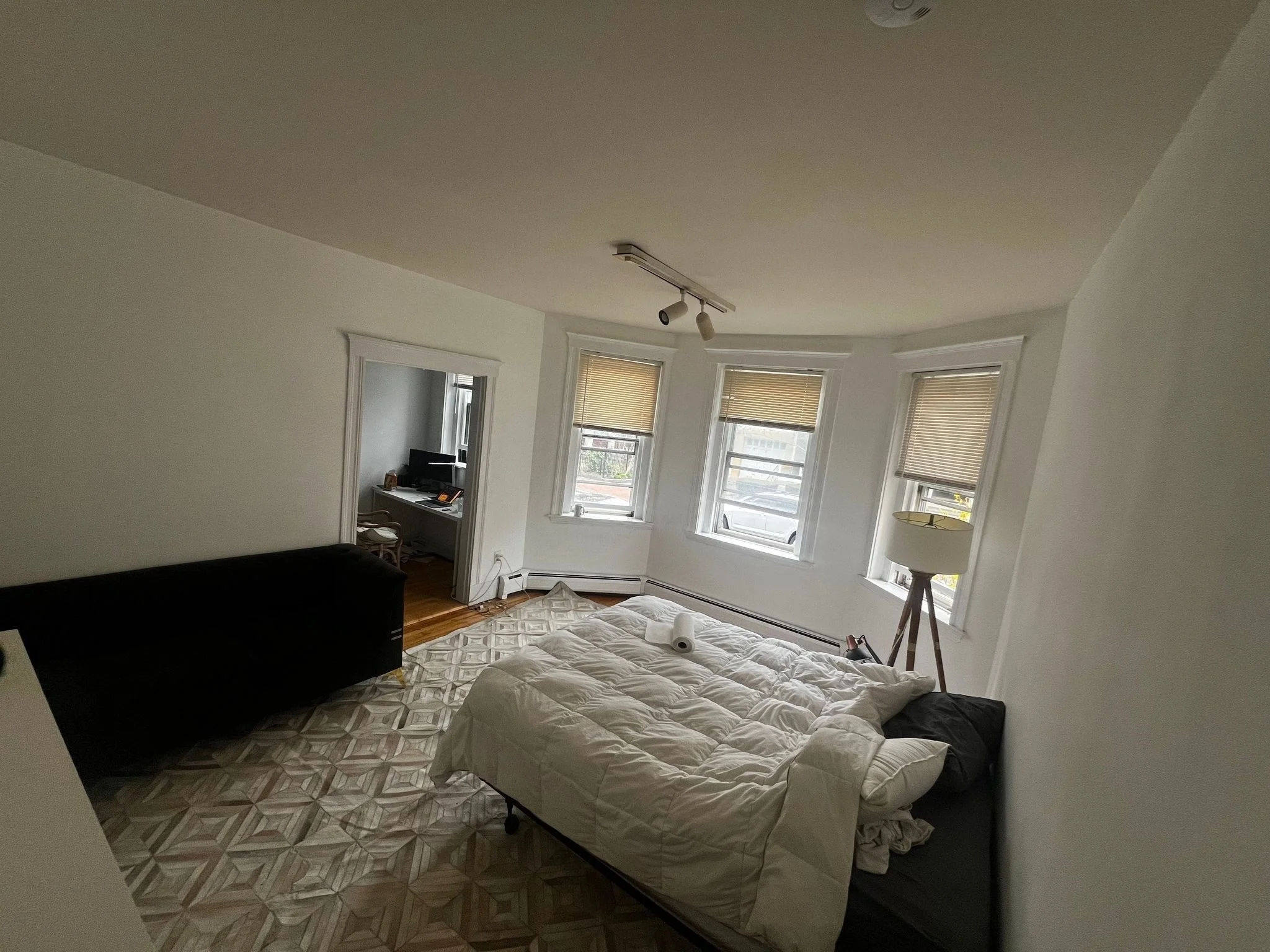 2.5 bed, 1 bath apartment for rent at 315 Harvard St Unit 1, Mid Cambridge