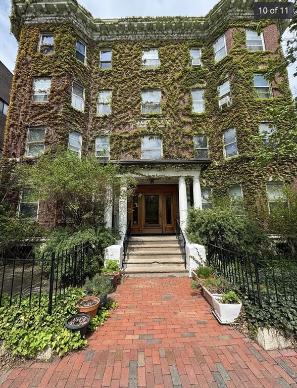 2 bed, 1 bath apartment for rent at 315 Harvard St Unit 5, Mid Cambridge