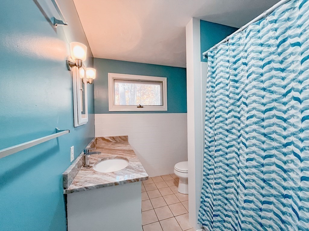 2 bed, 1 bath apartment for rent at 315 Oak St Unit 1, Norton — photo 16 of 19