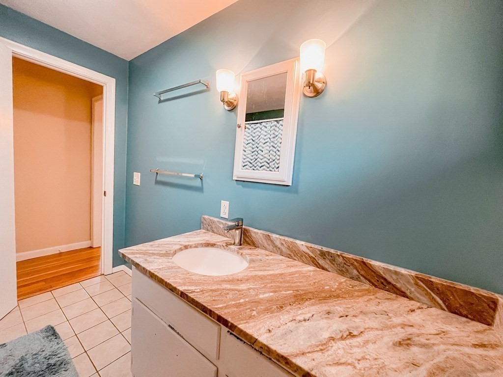 2 bed, 1 bath apartment for rent at 315 Oak St Unit 1, Norton — photo 17 of 19