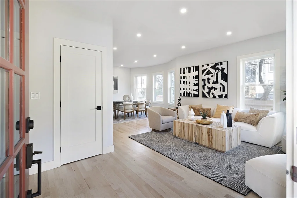 4 bed, 3 bath apartment for rent at 315 Pearl St Unit 0, Cambridgeport — photo 3 of 34