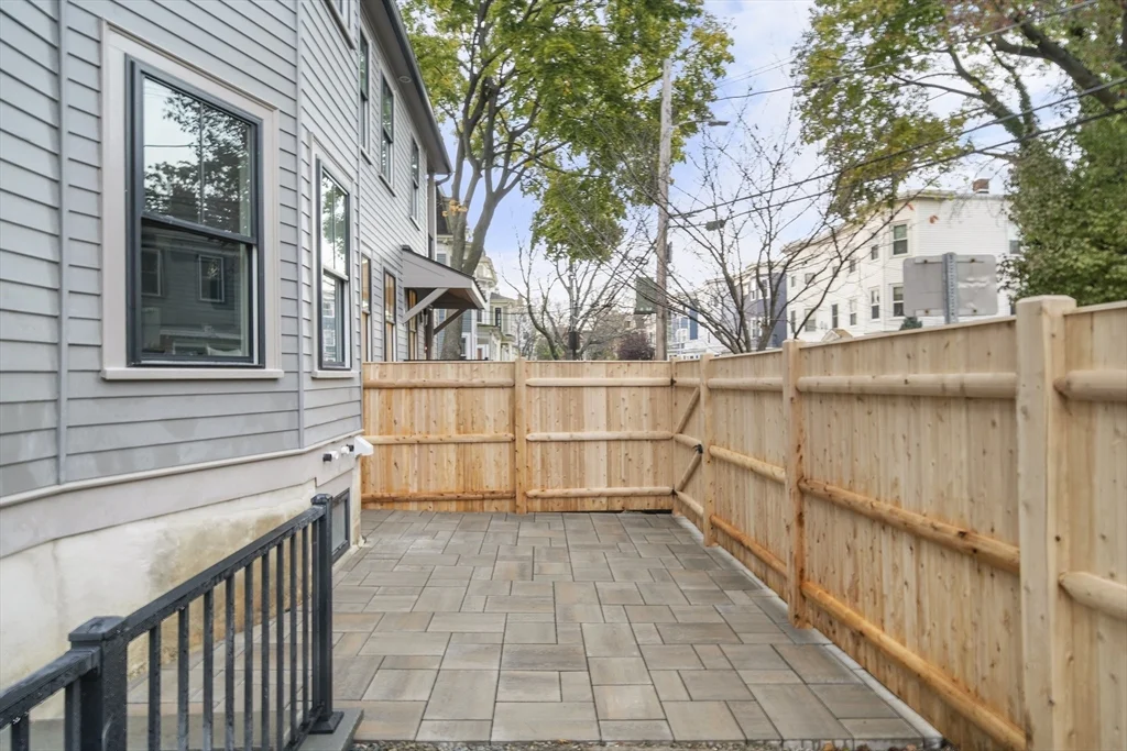 4 bed, 3 bath apartment for rent at 315 Pearl St Unit 1, Cambridgeport — photo 27 of 33