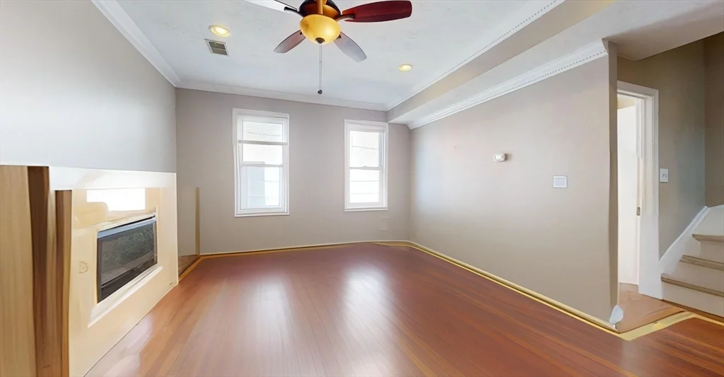 3 bed, 2 bath apartment for rent at 315 Silver Unit 2, South Boston — photo 3 of 13