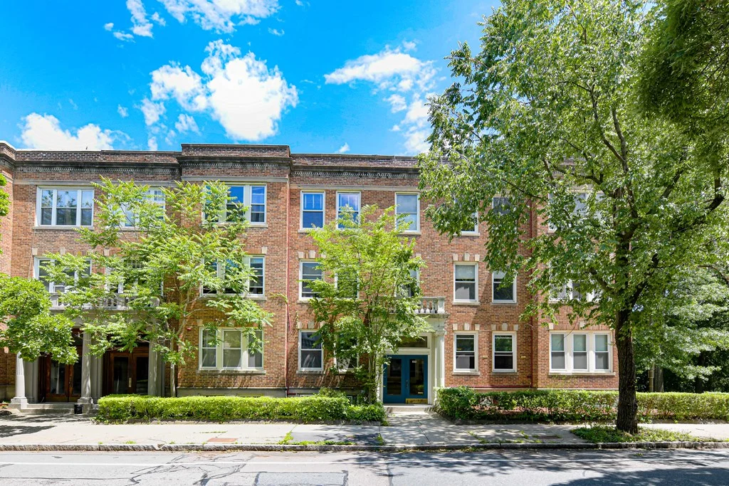 3 bed, 2 bath apartment for rent at 315 St Paul Unit Unit 1, Brookline — photo 1 of 27
