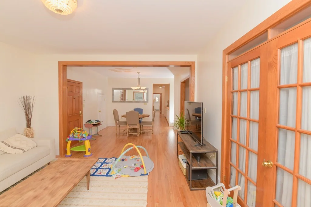 3 bed, 2 bath apartment for rent at 315 St Paul Unit Unit 1, Brookline — photo 6 of 27
