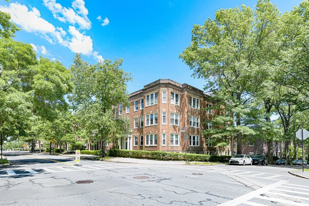 3 bed, 2 bath apartment for rent at 315 St Paul Unit Unit 1, Brookline — photo 4 of 27