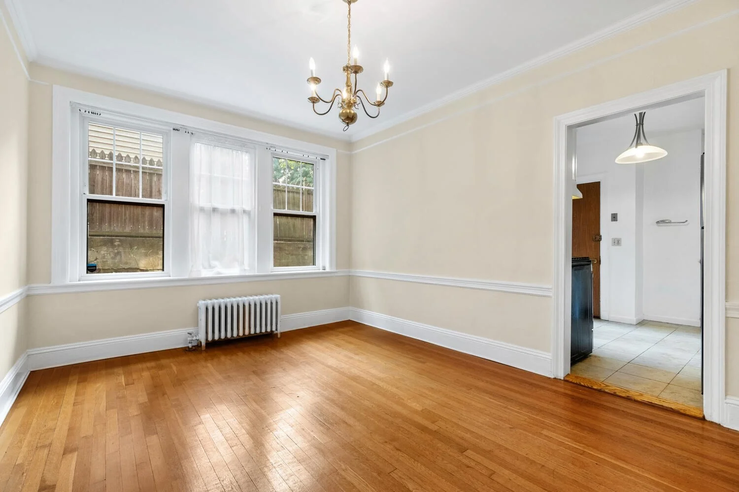 2 bed, 2 bath apartment for rent at 315 Tappan Unit 1, Brookline Hills — photo 8 of 28